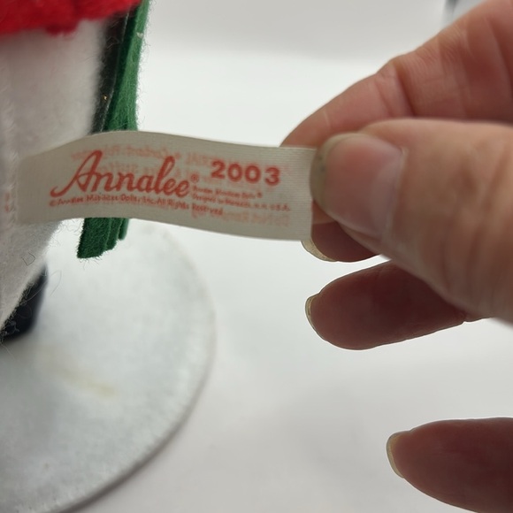 Annalee Snowman with little friend - Picture 9 of 13